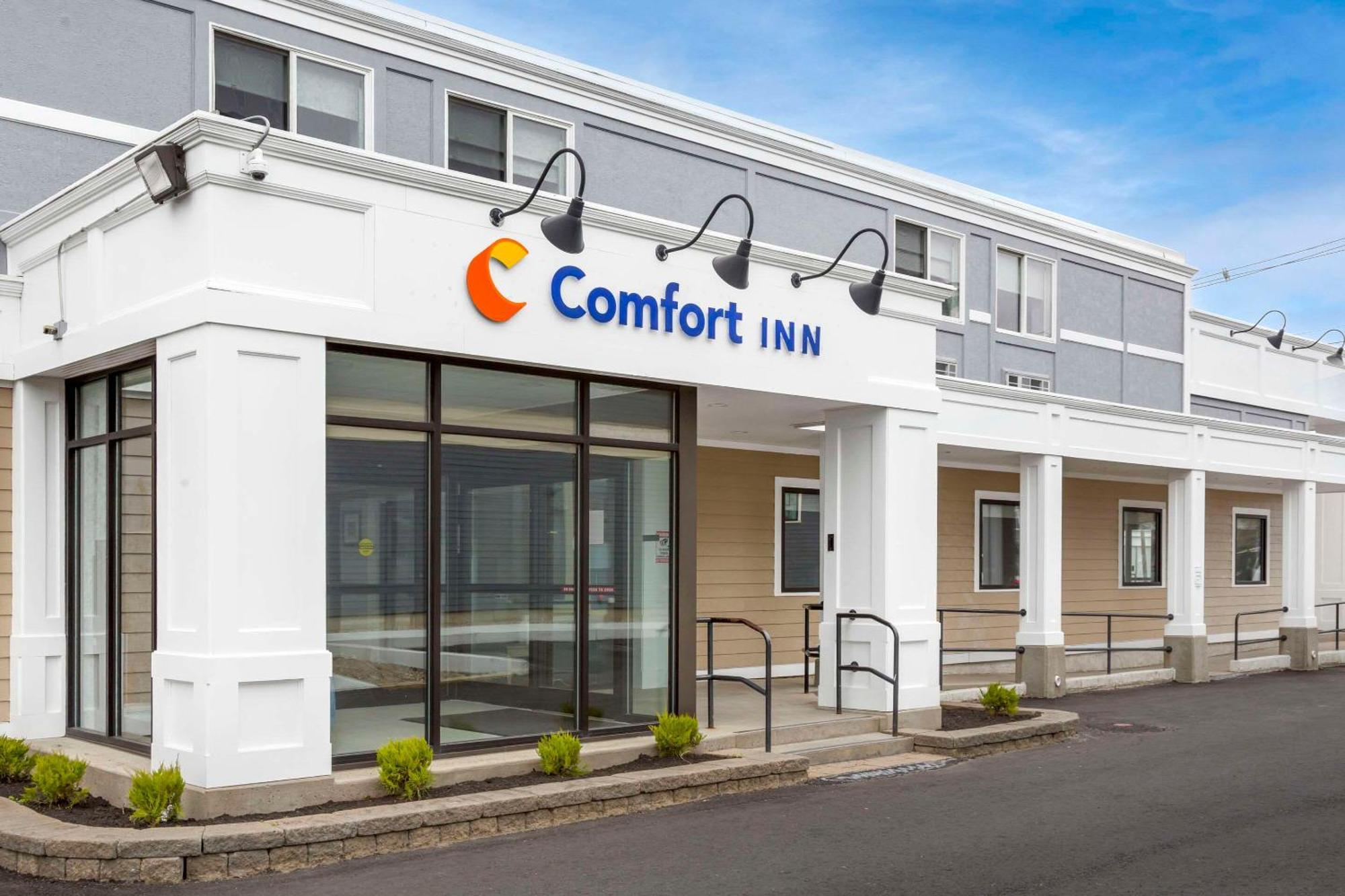 Comfort Inn Hyannis - Cape Cod Екстериор снимка